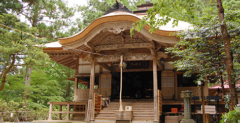 Sanbutsu-ji Hondo