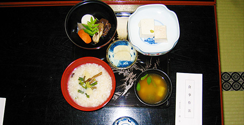 사찰 음식과 미토쿠 두부

