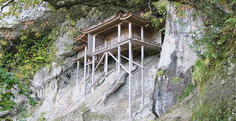 三佛寺奧院（投入堂）